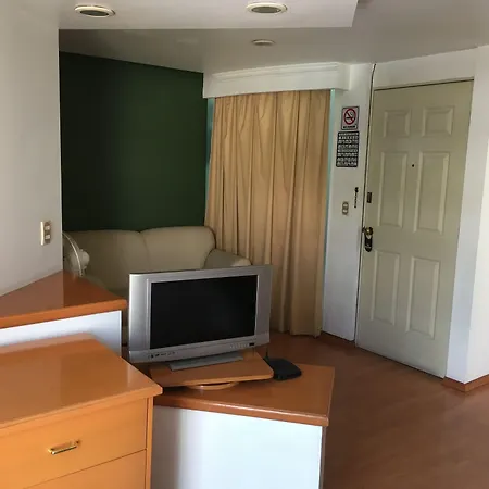 Grupo Kings Suites - Bosques De Duraznos 78